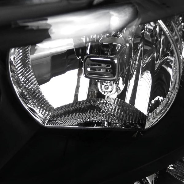 Spec-D Tuning Compatible with 2007-2013 Chevy Silverado 1500 Pickup Crystal Black Headlights+LED Tail Lamps+Black Grille - Image 4