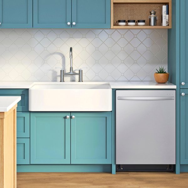Samsung - Smart 42dBA Dishwasher with StormWash+ and Smart Dry - Stainless steel - Image 2