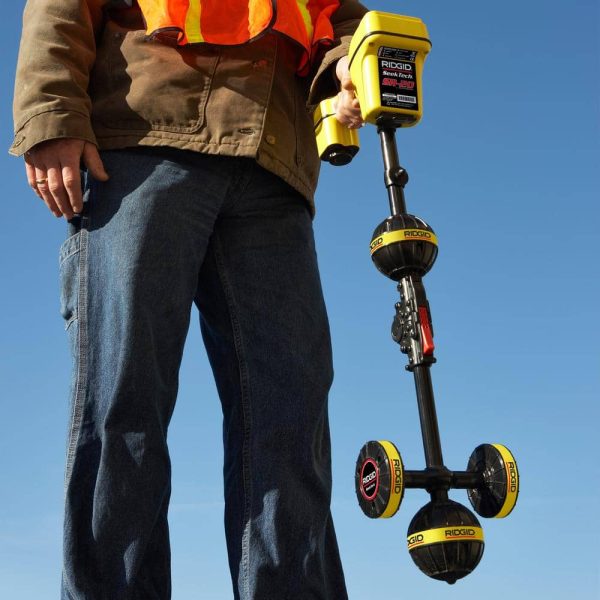 SeekTech SR-20 Utility Pipeline Locator/Receiver with Omni-Directional Antenna System and Compact Folding Mast Design 21893 - Image 10
