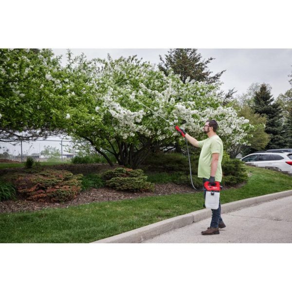 Milwaukee M12 2 Gallon Handheld Sprayer Kit 2528-21G2 from Milwaukee - Image 2